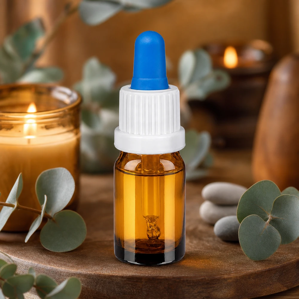 Laadukas BrownLine pipettipullo 5ml, jossa on UV-suoja meripihkalasin ja turvallisen korkin ansiosta.