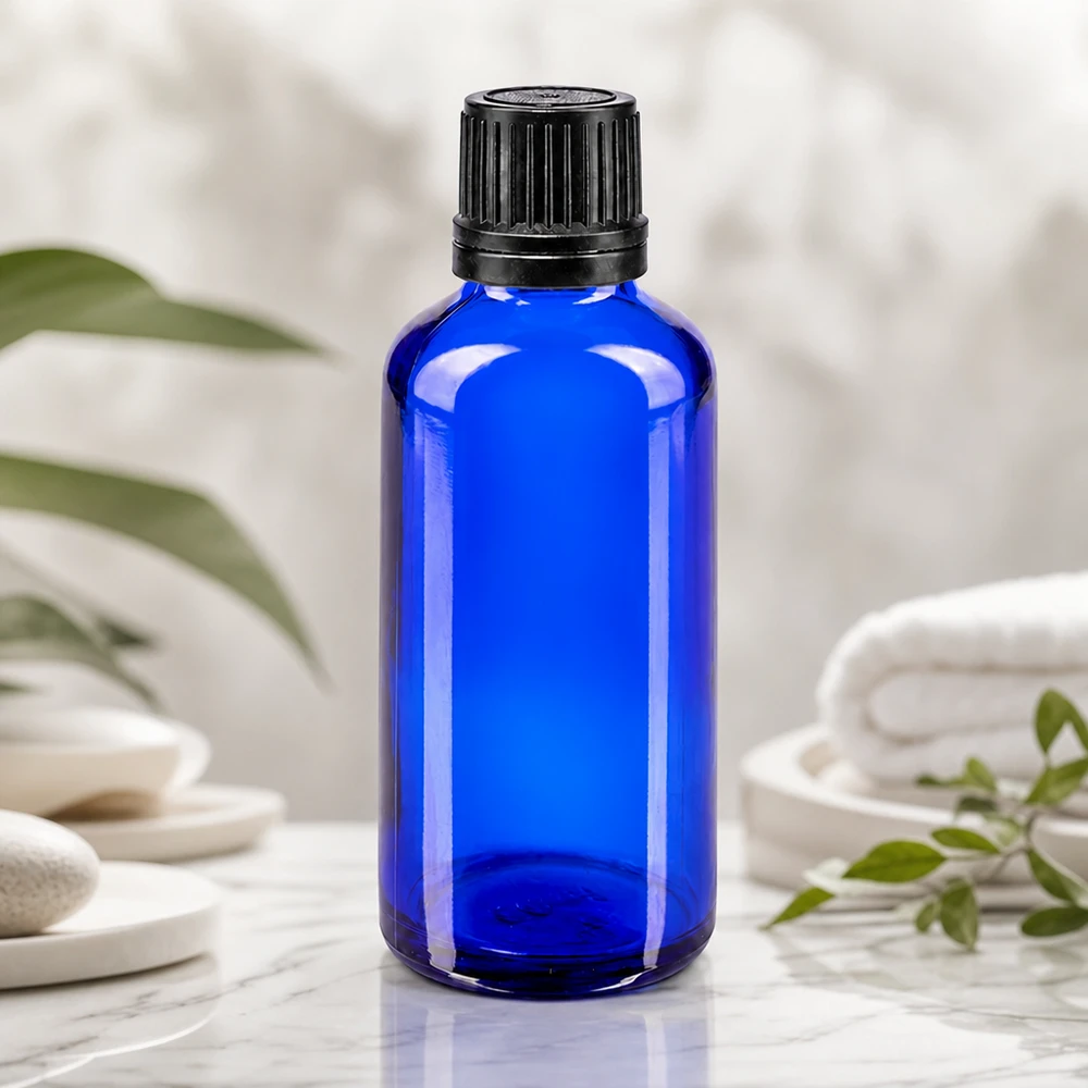 Apteekkipullo sininen 50ml tippapullo korkki kaaderengas 1mm musta peukaloinninesto sulkeminen Sininen 50 ml:n tiputuspullo, jossa on 1 mm:n tiputin tarkkaan eteeristen öljyjen annosteluun