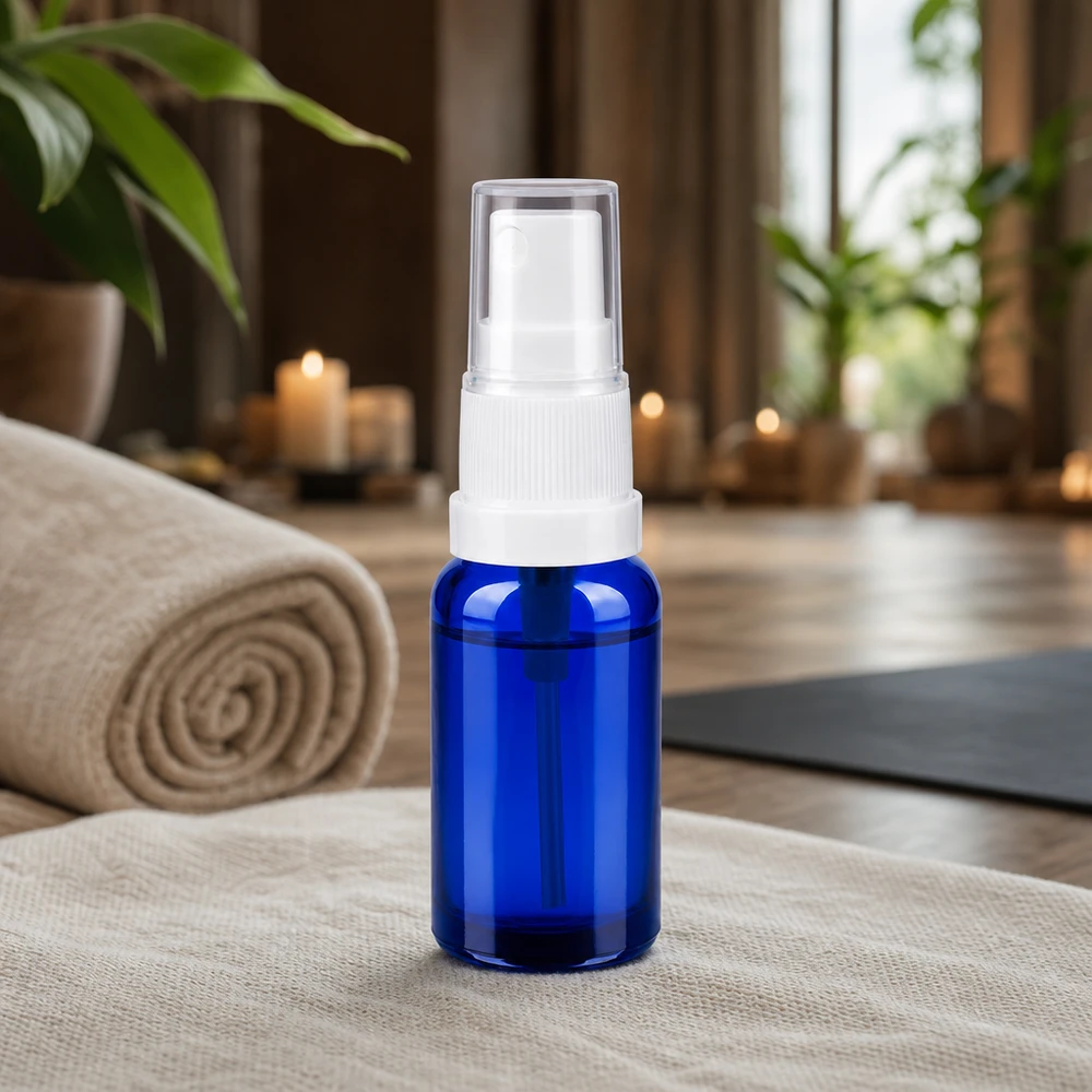 20ml suihkepullo valkoinen/läpinäkyvä vakiokorkki BlueLine UT18/20 Kätevä 20 ml:n lasinen suihkepullo BlueLine-sarjasta, jossa on ergonominen valkoinen suihkutuslisälaite UT18/20.