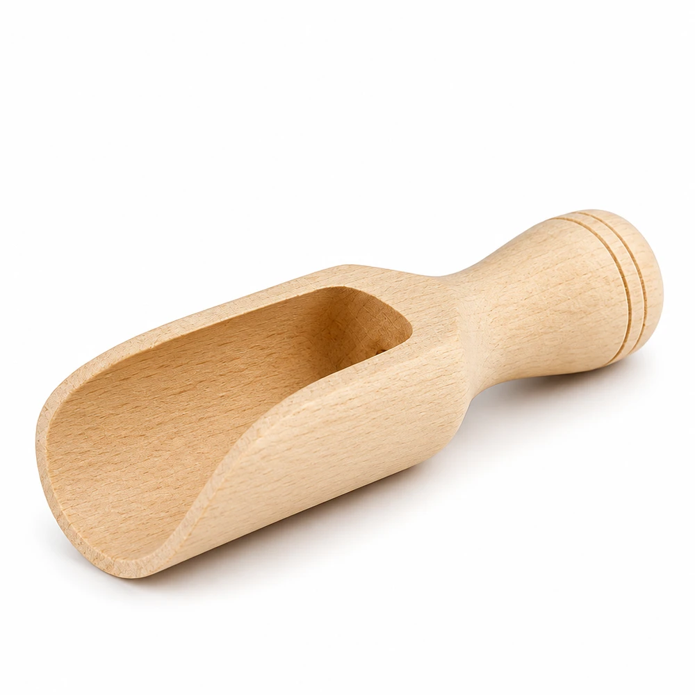 Puulapio koko S puoliympyrän muotoinen - 75mm pitkä. Käsintehty puukauha pyökistä 7,5 cm pitkä puoliympyrän muotoinen ergonominen kahva mausteille.