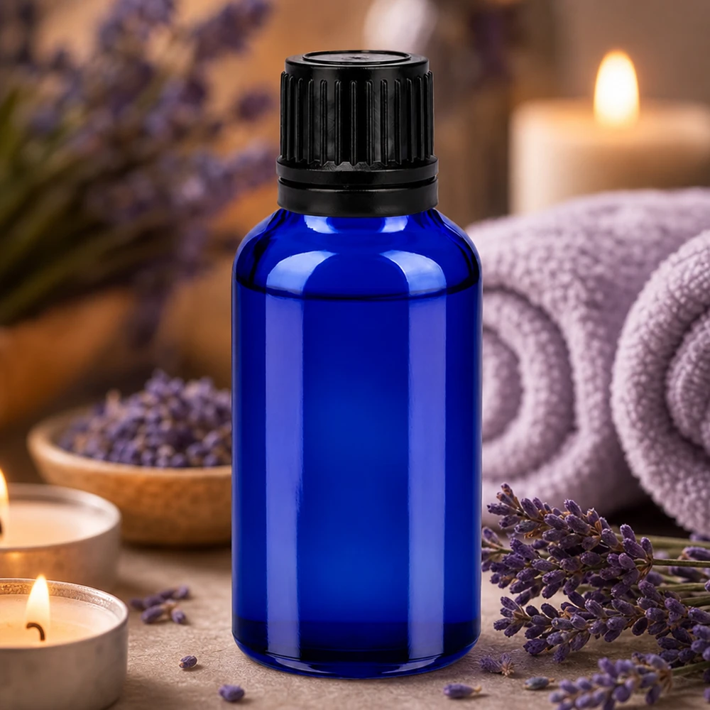 30ml aromaterapiapullo korkealaatuista sinistä lasia, jossa on lapsiturvallinen korkki.