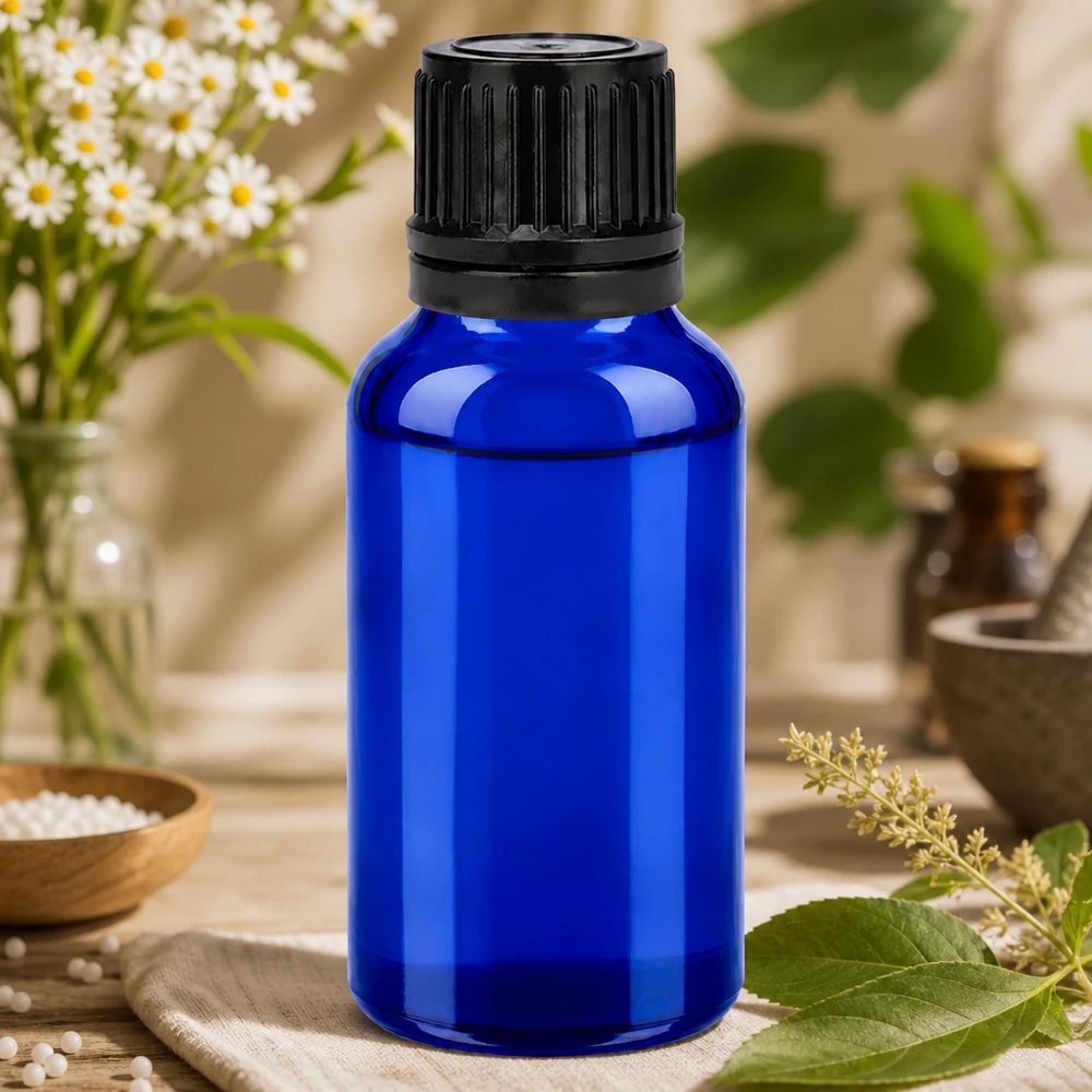 20ml pullo 11mm kierrekorkki musta tamper-evident korkki BlueLine UT18/20 Tyylikäs BlueLine-lasipullo 20ml, jossa on uritettu musta korkki ammattikäyttöön.