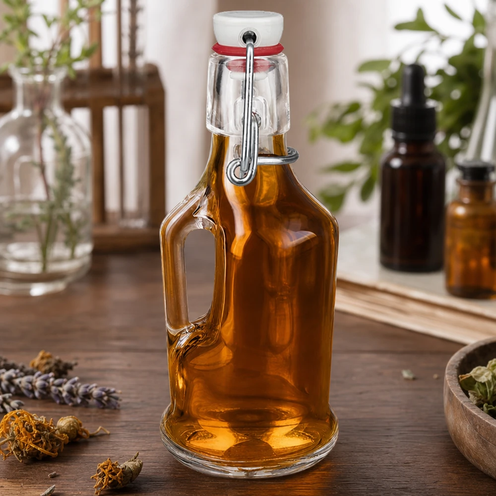200ml Glasflasche "Bertha" + Porzellan Bügelverschluss UNiTW Lasipullo Bertha 200ml meripihkanvärinen, yrttejä ja kuivattuja kukkia Luonnonkosmetiikka Ambience UNiTW sulkutorkki