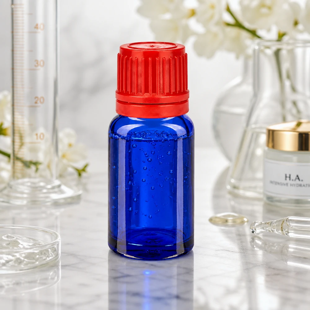 10ml pullo 11mm kierrekorkki punainen väärentämisen estävä korkki BlueLine UT18/10 10ml BlueLine-lasipullo, jossa liukumaton uritettu punainen korkki laboratorio- ja kosmetiikkakäyttöön.