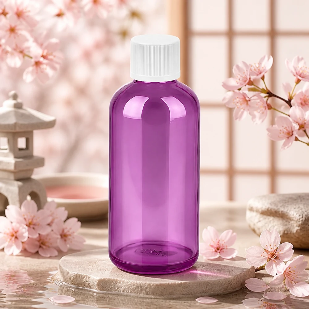 Korkealaatuinen PET-pullo 100ml, violetti väri, jossa on tukeva valkoinen muovikorkki.