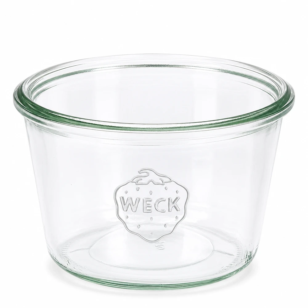 WECK-lasit 370ml RR100 läpinäkyvä, vihreä reunus ja kohokuvioitu WECK-logo säilykkeisiin ja säilöntään.