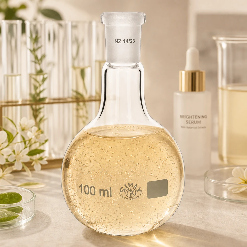Lantiopullo 100ml, jossa on vakiohionta (14/23). Pyöreäpohjainen pullo 100ml, jossa on kultapitoisuus ja standardihionta 14/23 orgaanista kemiaa varten.