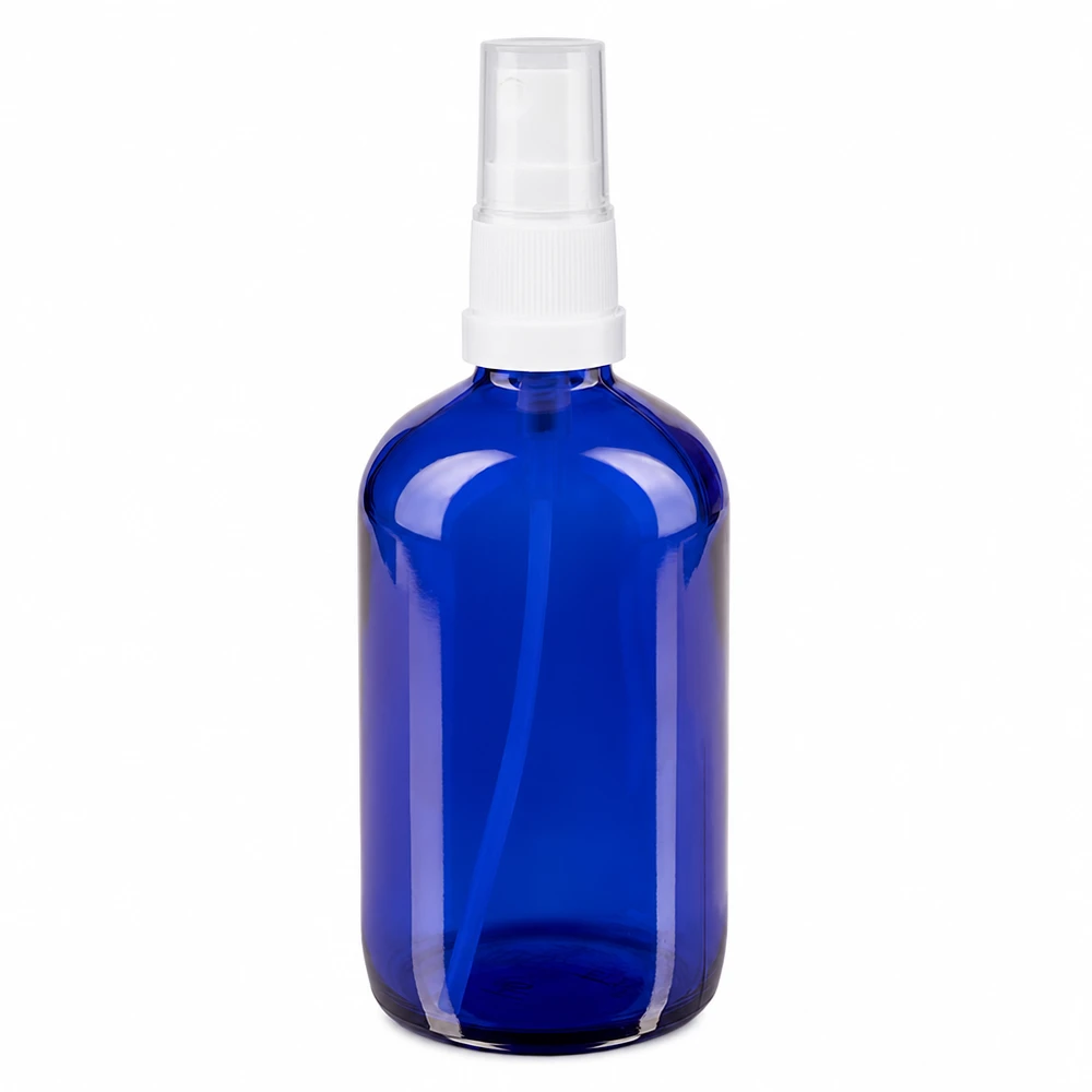 Apteekkipullo sininen 100ml ruiskutuslisäosa valkoinen 100 ml:n sininen lasisuihkepullo, jossa on valkoinen sumutin, valmistettu apteekkilasista kosmetiikka- ja lääketeollisuuden käyttöön