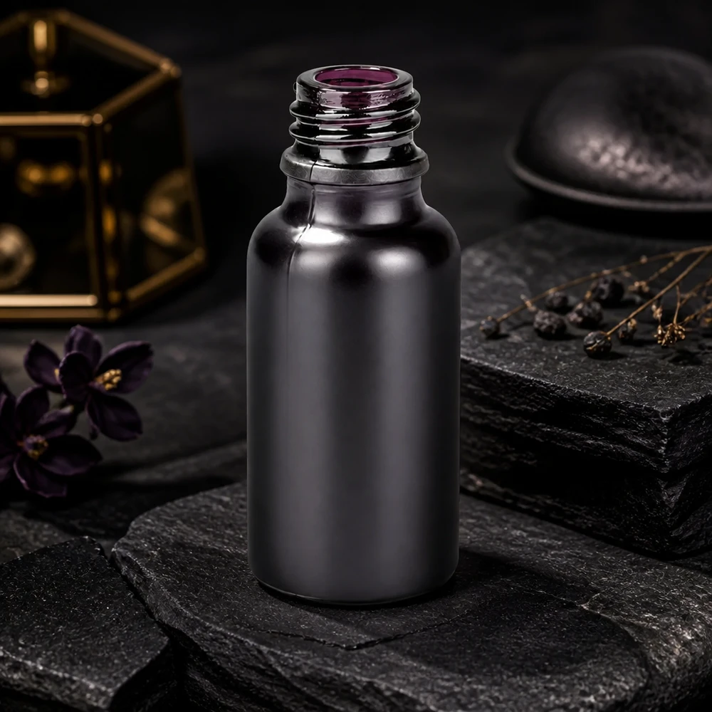 20ml annostelupullo BlackLine UT18/20 UNiTWIST UNiTWIST Kompakti 20 ml:n apteekkipullo BlackLine, jossa on käytännöllinen UNiTWIST-sulkemisjärjestelmä UT18/20