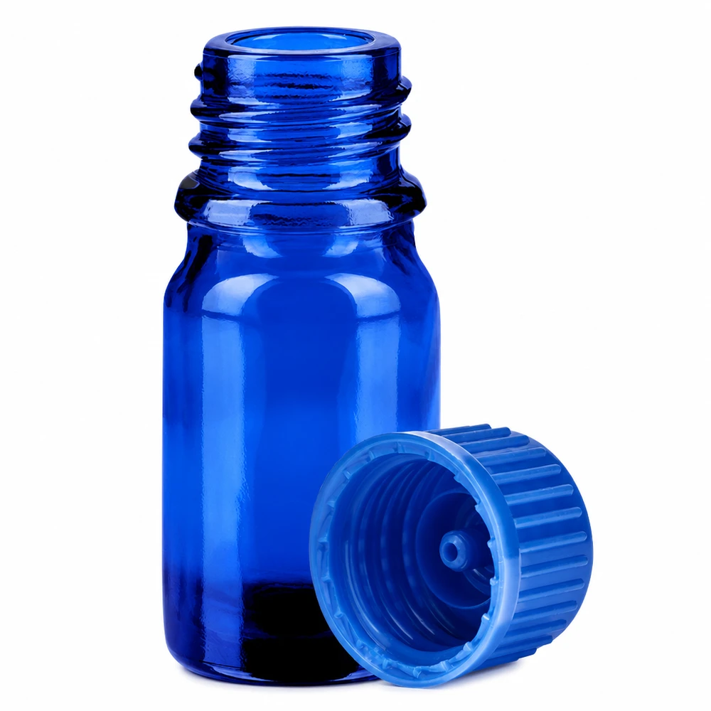 5ml pullo 11mm ruuvikorkki sininen Standard BlueLine UT18/5 Pieni 5 ml:n laboratoriopullo sinisestä lasista 11 mm:n kierteellä näytteille ja esansseille.