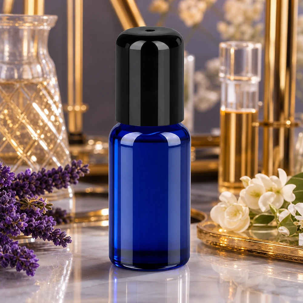 Premium roll-on pullo 20ml STD BlueLine, jossa on UV-suoja sinisen lasin ja mustan korkin ansiosta.