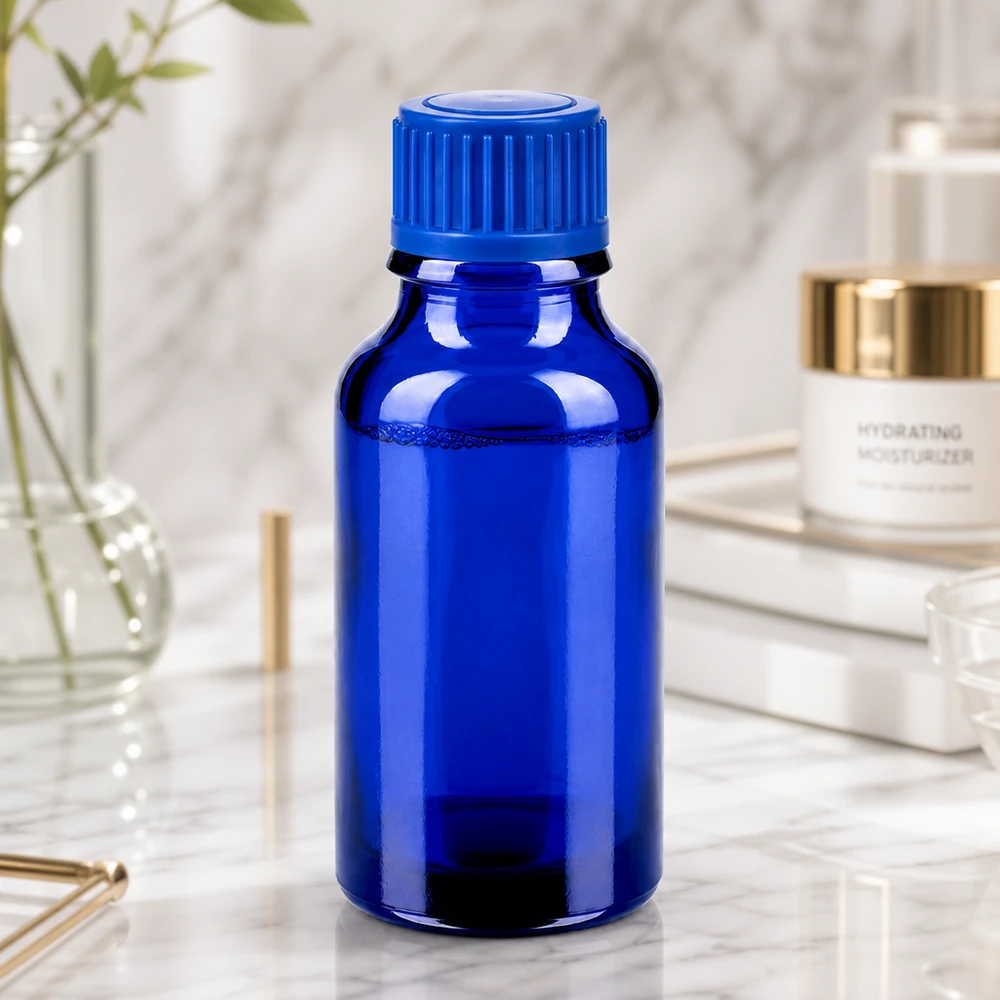 Laadukas 20ml BlueLine-lasipullo, jossa on kestävä materiaali pitkäaikaiseen säilytykseen.