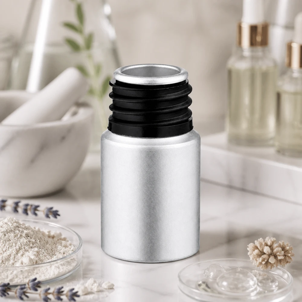 Hopeinen 10ml alumiinipullo mattapintainen DIY-kosmetiikkaan ja luonnolliseen ihonhoitoon.