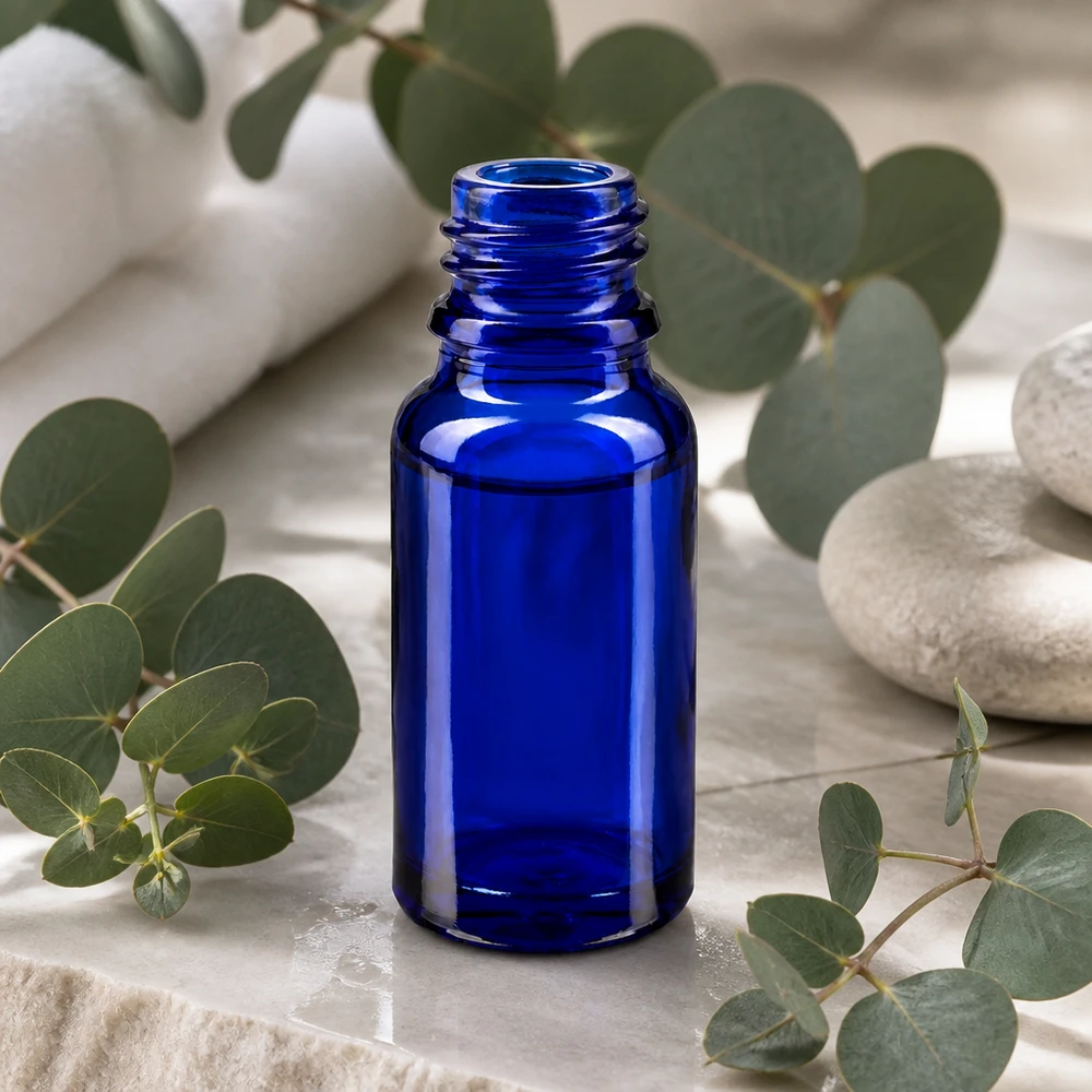Tippapullo 10ml DIN 18 SININEN LASI 10ml tippapullo 10ml apteekkipullo syvänsinistä väriä, ihanteellinen valolle herkille aineille ja tinktuureille.
