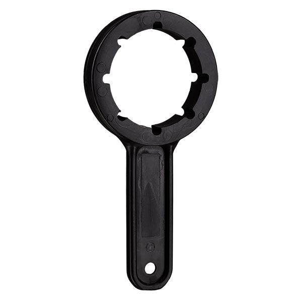 Avain kanisterin korkkeihin, joissa on kierre 51