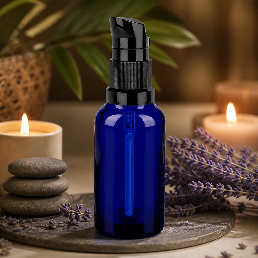 30ml pumppupullo musta vakiokorkki BlueLine UT18/30 Korkealaatuinen 30ml pumppupullo STD BlueLine UT18/30 mustalla annostelijalla aromaterapiaan.