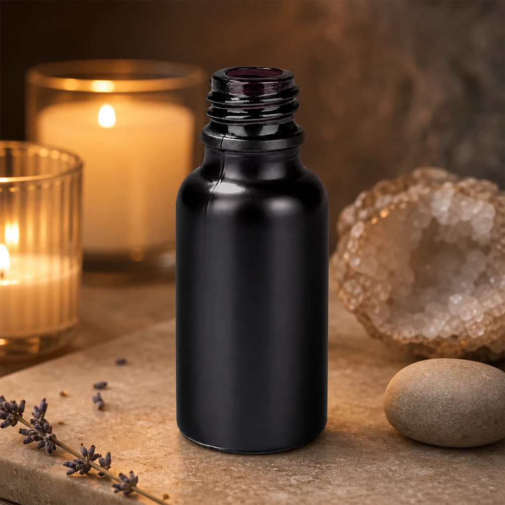 20ml annostelupullo BlackLine UT18/20 UNiTWIST UNiTWIST Musta 20ml lasipullo BlackLine UT18/20, jossa on himmeä pinta aromaattisille öljyille.