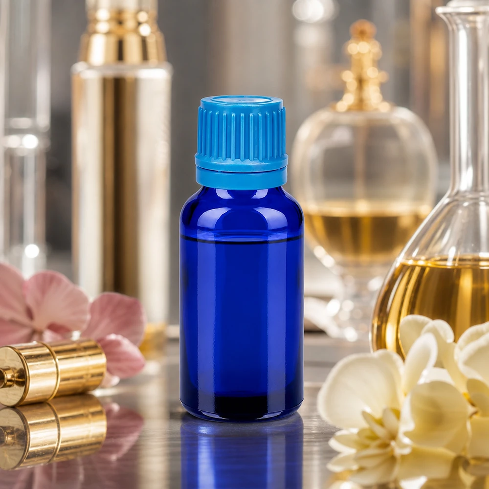 Elegantti 20ml pullo, joka on valmistettu kestävästä kobolttilasista ja jossa on käytännöllinen tippakorkki kosmetiikkaa varten.