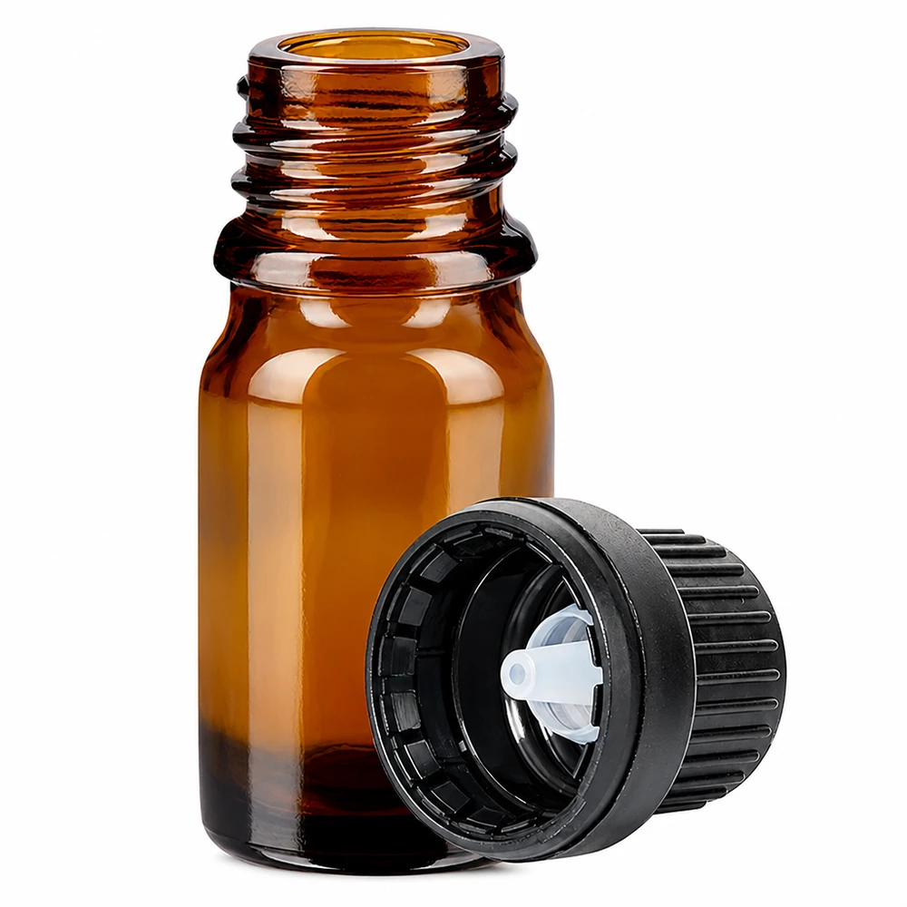 5ml tippapullo 2mm musta peukaloinnin estävä korkki BrownLine UT18/5 5ml meripihkanvärinen lasipullo, jossa on 2mm tiputussuutin ja musta kierrekorkki tarkkaa annostelua varten.