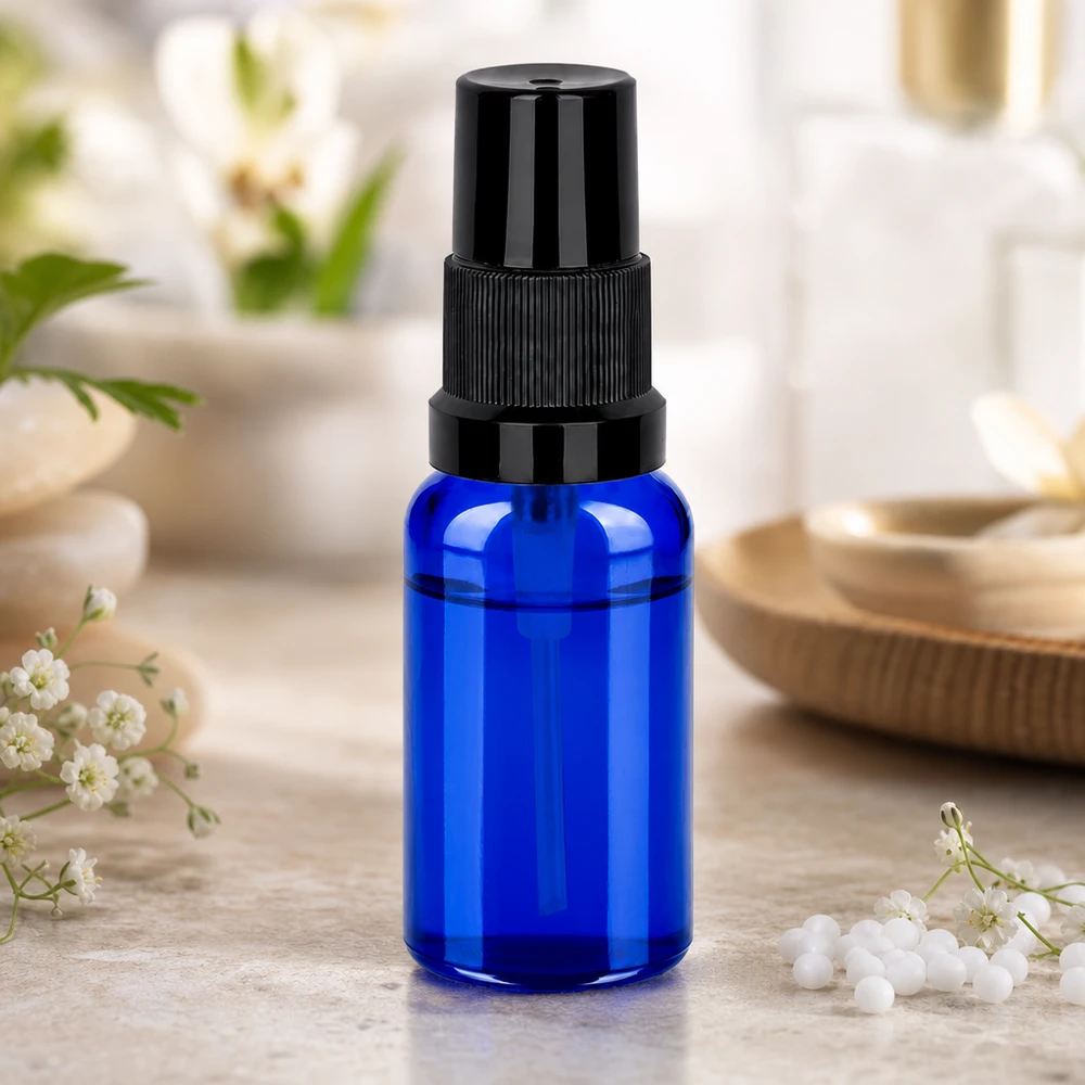 20ml suihkepullo musta vakiokorkki BlueLine UT18/20 Laadukas lasinen suihkepullo 20ml STD BlueLine UT18/20, jonka kestävä materiaali takaa pitkäaikaisen käytön.