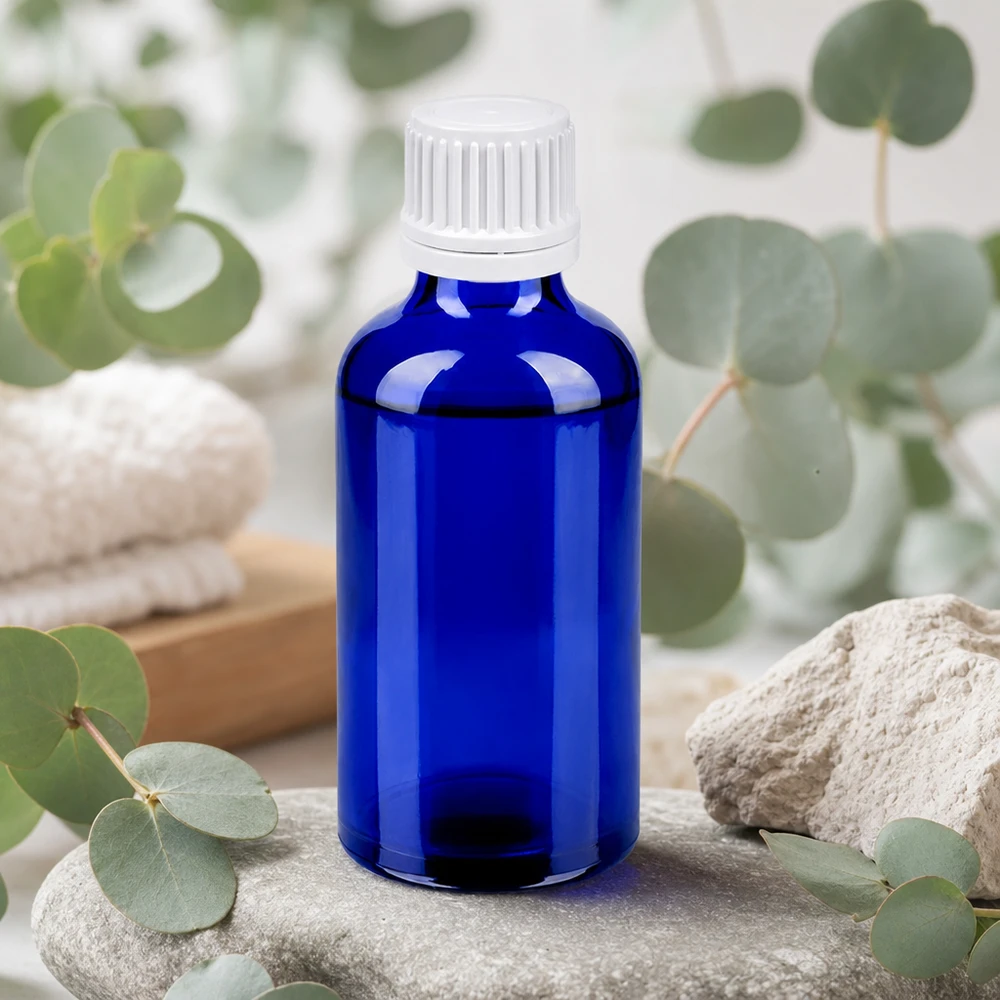 Kompakti 50ml lasipullo 11mm kierteellä tyylikkäässä sinisessä värissä aromaterapiasovelluksiin.