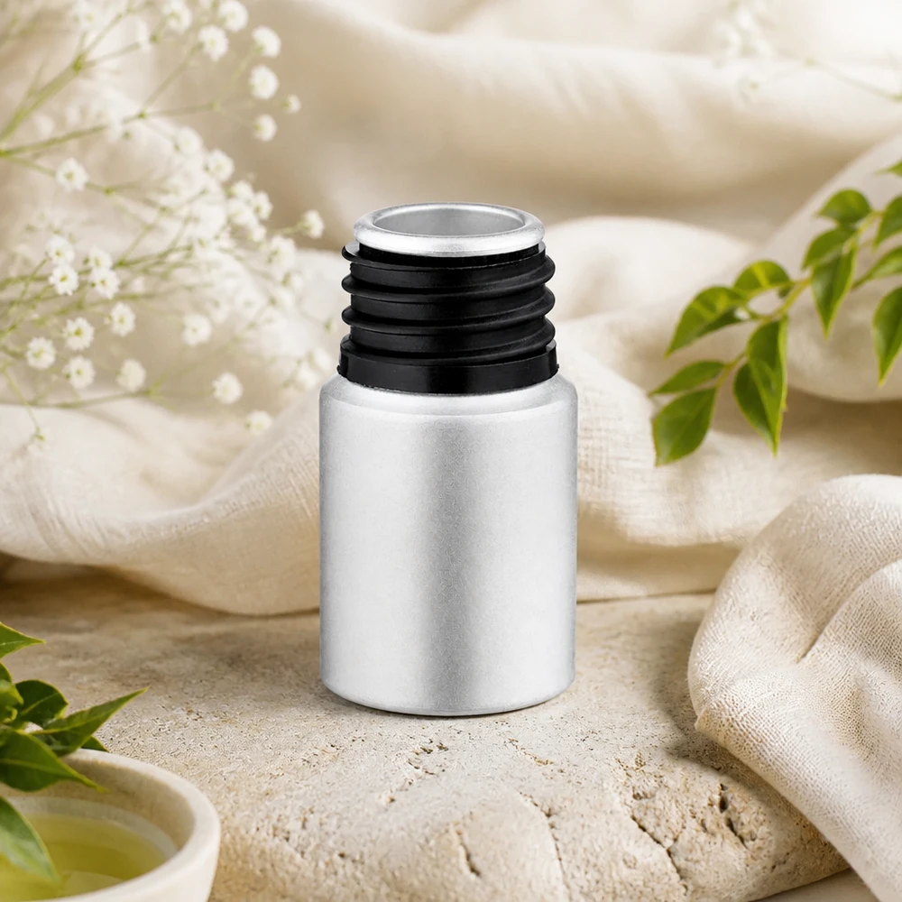 10ml peitattu alumiinipullo Premium 10ml alumiinipullo, joka on valmistettu kestävästä alumiinista ja jossa on hienostunut mattapintainen viimeistely pitkäikäistä käyttöä varten.