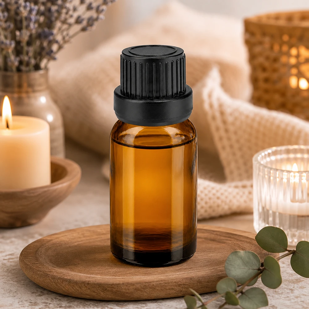 10ml meripihkanvärinen lasipullo, jossa on musta kierrekorkki tarkkaa annostelua varten.