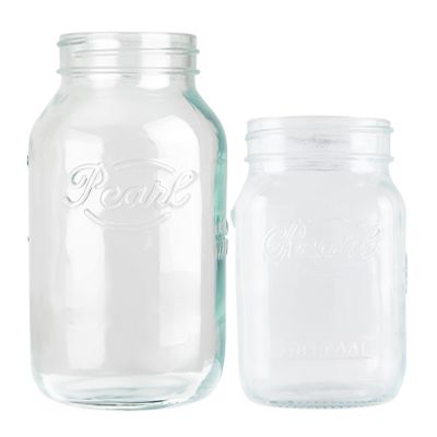 Yksittäiset purkit ilman korkkia